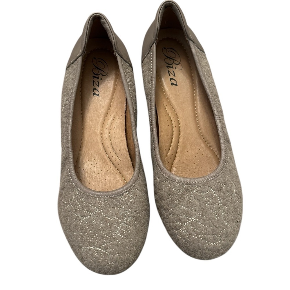 Biza Women's Casual Quilted Taupe Flats